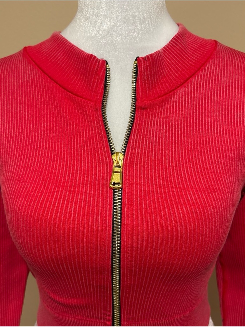 Daisy Red Ribbed Cropped Zip Sweatshirt - Picture 2 of 4
